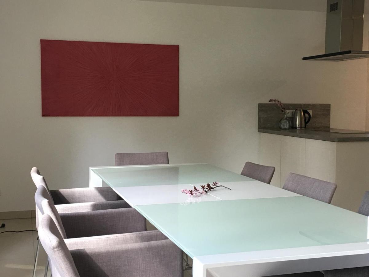 Komplettes Ferienhaus Potsdam Berlin Gaestehaus In Seenaehe 95Qm2 Monteurzimmer ภายนอก รูปภาพ